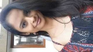 Hottest Indian cat Riding BF with audio and moaning