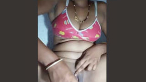 Horny Bhabhi masturbating pussy