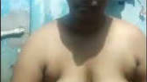 Desi Bhabhi Bathroom Show Another New Clip