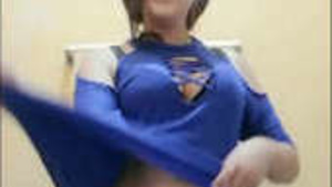 Desi teen open her dress