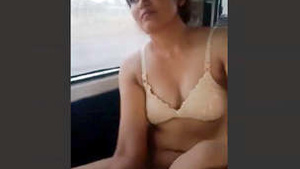 Randi bhabhi fucking in the car with her young lover