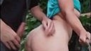 (Risky public) Cumulative n blowjob on the street involving a stranger !