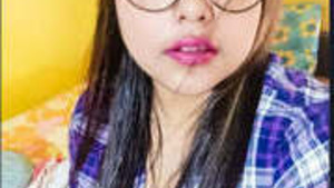 Sexy Indian married Bhabhi in hotel with lover