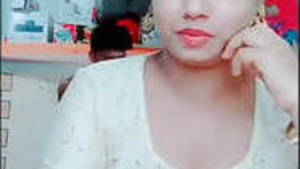 Husband cock while wife doing Tiktok Video