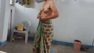 South india sunni bhabhi nude saree change caught by devar voyeur cam
