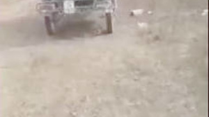 Caught desi lover outdoors while fucking in taxi