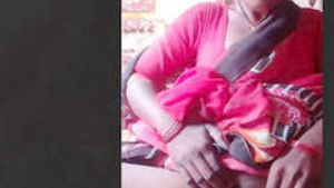 Desi Bhabhi Gravar Seu Nude Selfie