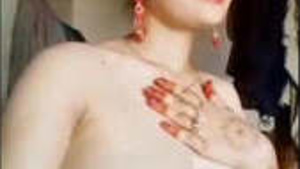 Bela Paki Menina Mais Um Clipe