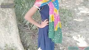 Desi pretty poor village girl fucking for money