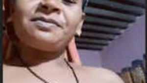 Bhabhi Register Nude Selfie