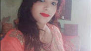 Pretty Girl Showing During The Bath