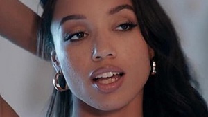 Alexis grateful college student seduces her sisters hubby