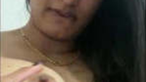 Sexy paki girl showing her big tits pussy