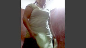 desi Village bhabi full nude bathtub and fing