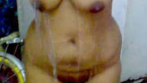 aunt caught taking bath