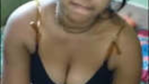 Desi Virgin GF first time pussy capture by BF