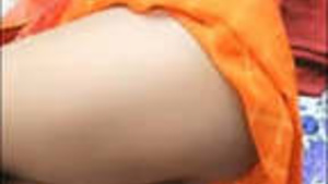 Bubbly Bhabi Ruchika in Tango Pvt playing with black lover