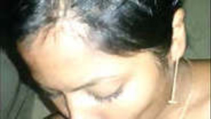 Desi girl loves to suck cock