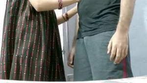 Desi Mom Son Good Fuck With Hindi Speaking