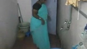 Desi - South Indian aunty