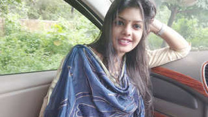 Desi bonito teel tulsi chupar seu bf Pau