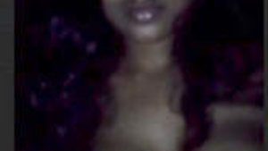 Bengali Menina Boob Pressionando