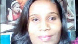 Guwahati Professor vasou vídeo