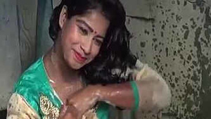 bd girl Bath Tub Bedroom