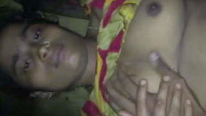 Desi Bhabhi give blowjob fucking pussy with boyfriend