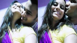 Desi casal se divertindo