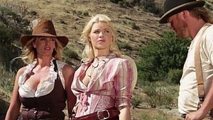 Appetizing Gold Circe Exuberant Daniels gets pussy fucked