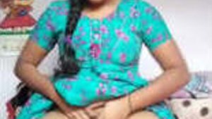 Desi menina quente showing