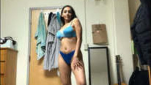 NRI Babe From Dubai Videos