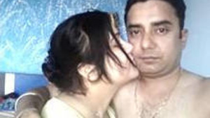 desi couples hot boob show