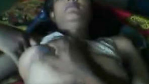 Desi village girl sucking and fucking Vdo