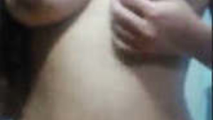 Famous unknown Bhabhi Nude and sex clips