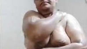 Indian Chubby Bhabhi Bath