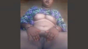 Sexy Desi Indian girl showing pussy tits