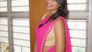 Beautiful Sexy Desi Indian Girl Dance Video