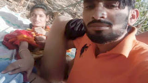 Desi teen fodendo mms