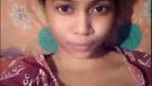 Beautiful Desi girl showing breasts and pussy