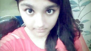 Cute big tits collage girl show off her sexy breasts