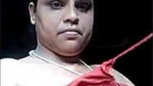 Bhabhi Showing Her Pussy Breasts