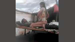 Desi casal pego porra clipes