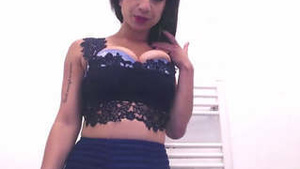 Shanti Dynamite Striptease Conversa Suja