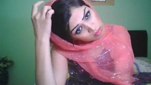 Paki Punbabian menina quente Shaziya