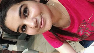 desi girl showing her naked mirror selfie