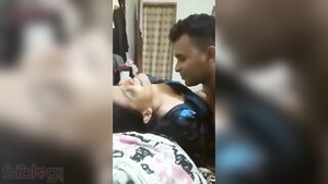 Husband’s threesome with his wife and another man in desi MMS
