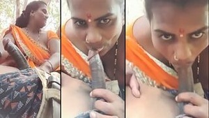 Young Indian housewife gives blow job to farmer in the woods for money