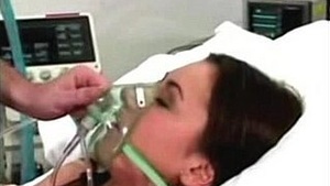 Doctor’s encounter with a patient at the clinic turns into a sexual experience